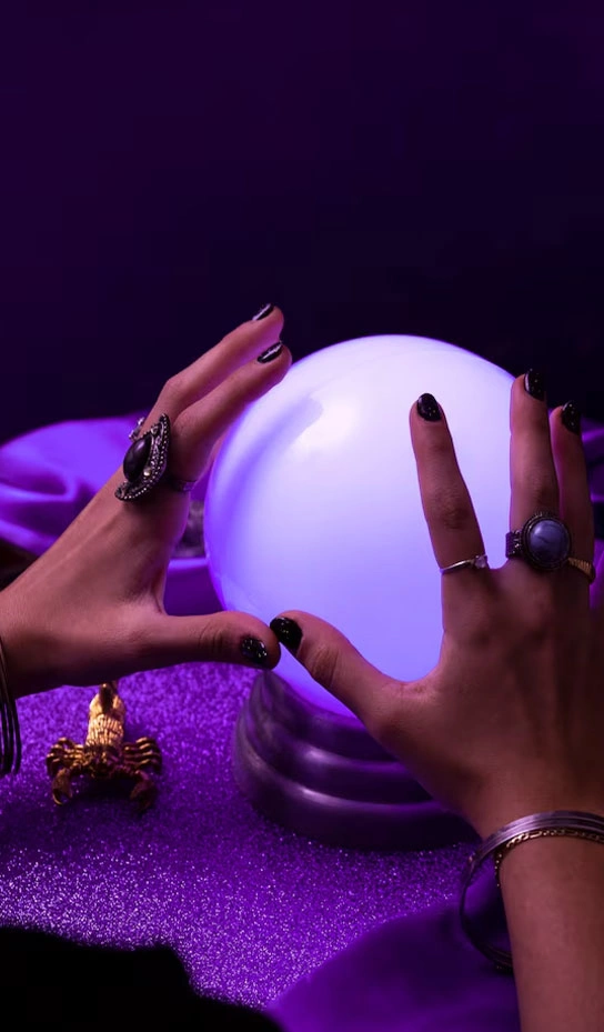 best-astrologer-in-emerald-hills